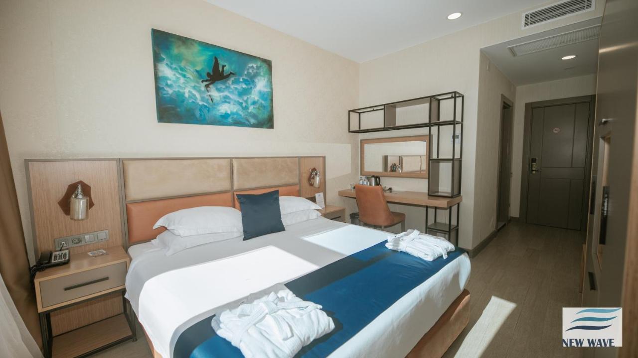 New Wave Hotel Batumi Exterior foto